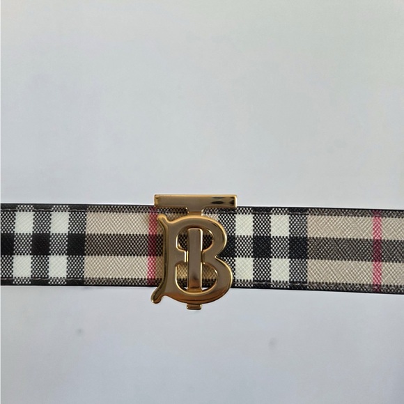 Burberry belt - Picture 2 of 7